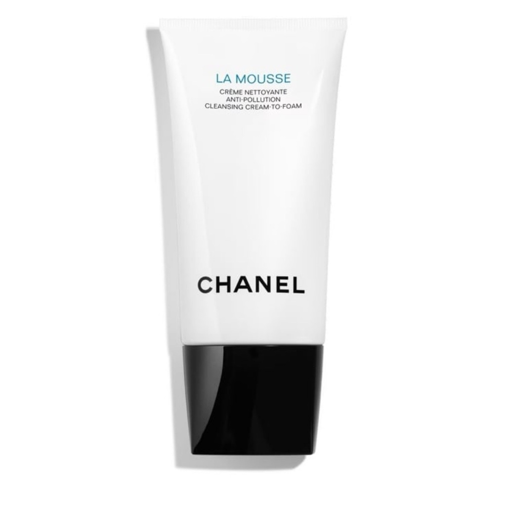 Chanel La Mousse Cleansing Cream to Foam